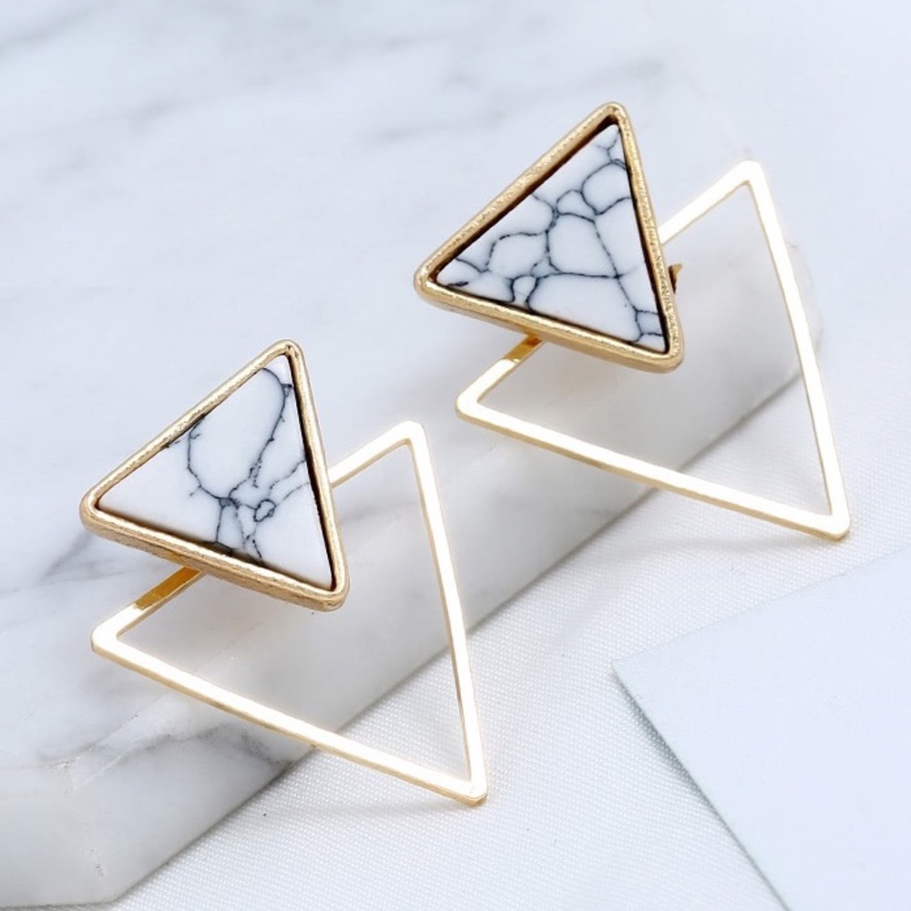 ✅Double Triangle Earrings NWT - Picture 3 of 3